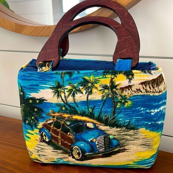 Summer Print Wooden Handle Purse - Picture 1 of 5